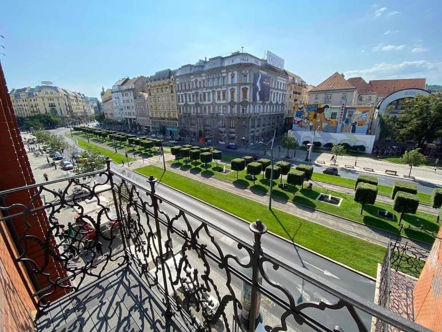 Extra Sok Szobas Apartman Budapest Kozpontjaban Apartman Kültér fotó